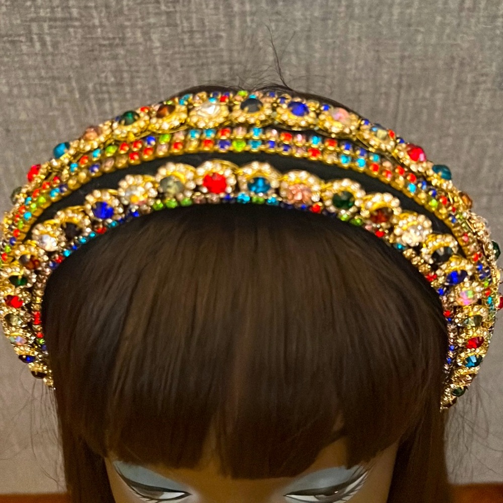 Gorgeous head hoop with beautiful rhinestones multi-colors